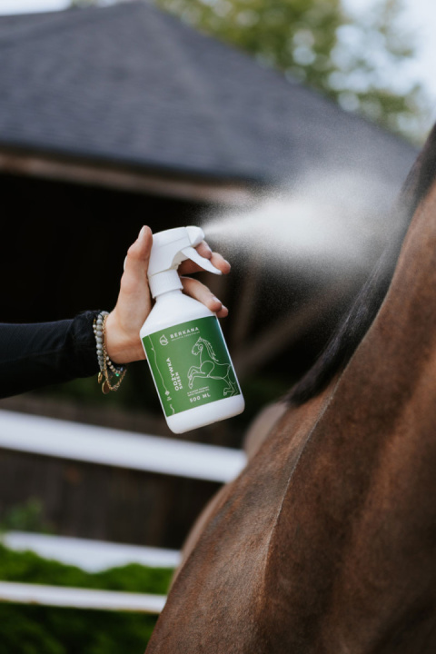 BERKANA ODŻYWKA DO GRZYWY I OGONA 500 ml